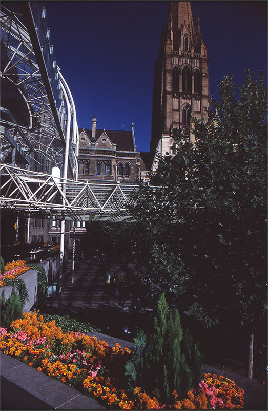 1984_MelbCitySquare.jpg