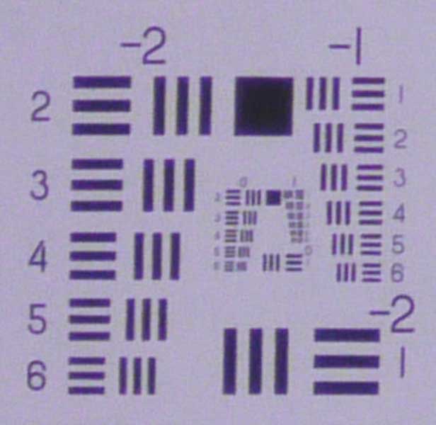 OM100mm_f2.8.jpg - Olympus OM 100mm f/2.8 lens at f/2.8 - typical of legacy non-ED lenses, there is purple fringing wide open, but it is such a nice compact lens! (200x pixel peeping)