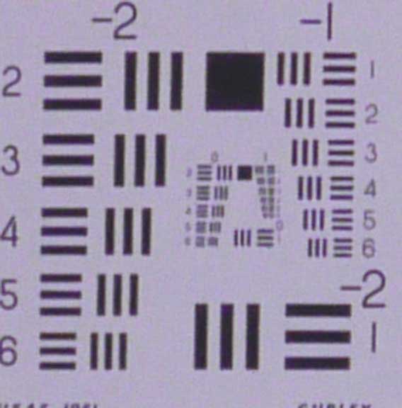 OM100mm_f4.jpg - Olympus OM 100mm f/2.8 lens at f/4 - purple fringing under control, this is the aperture I would use this lens at giving a nice compact 200mm f/4 lens. (200x pixel peeping)