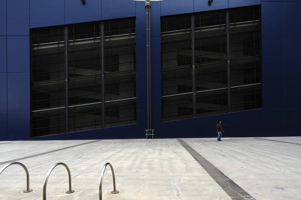 2K0C1027.jpg - Melbourne's Etihad football stadium - formerly named Telstra Dome.
