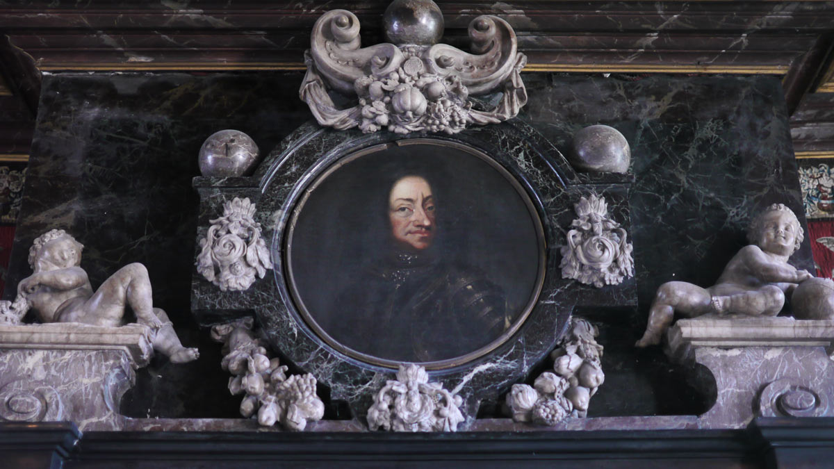 P1110515.jpg - Portrait of a Danish King