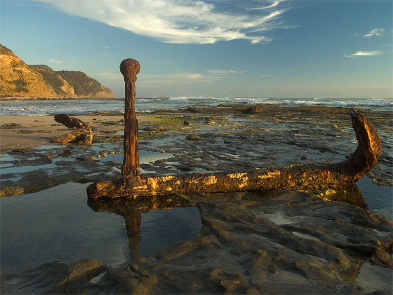 ga_Otways_P2150850.jpg - Shipwreck anchor, Great Ocean Road, Victoria