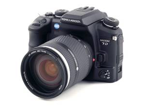 konica_minolta_maxxum_7d_c._fcdn.photographyreview.com_.jpg